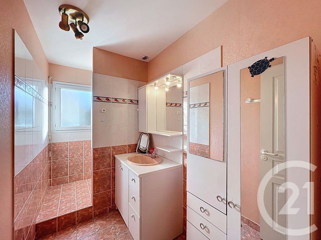 maison à vendre - 9 pièces - 263.0 m2 - COURNON D AUVERGNE - 63 - AUVERGNE - Century 21 Gervillié Immobilier