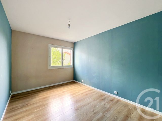 maison à vendre - 8 pièces - 137.14 m2 - LE CENDRE - 63 - AUVERGNE - Century 21 Gervillié Immobilier
