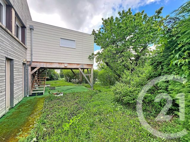 maison à vendre - 8 pièces - 137.14 m2 - LE CENDRE - 63 - AUVERGNE - Century 21 Gervillié Immobilier