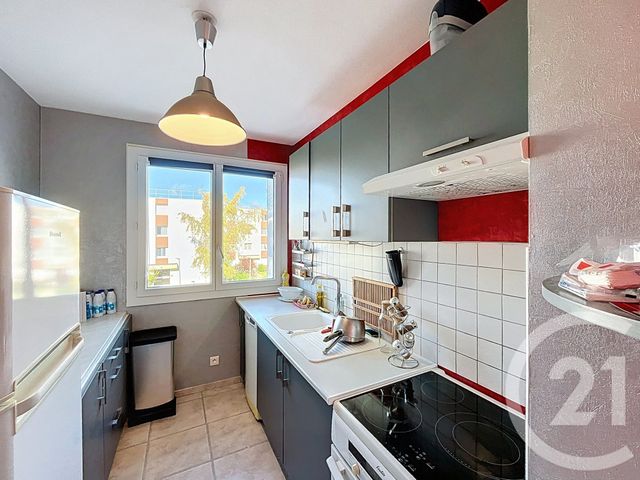 Afficher la photo en grand Appartement F2 à louer - 2 pièces - 42.57 m2 - CLERMONT FERRAND - 63 - AUVERGNE - Century 21 Gervillié Immobilier