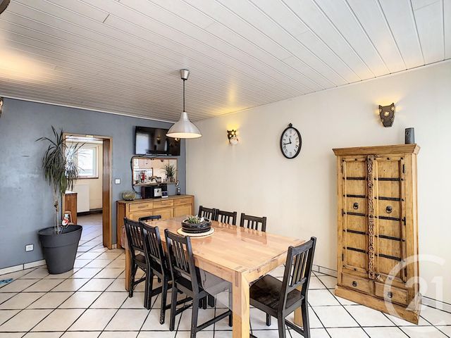 Afficher la photo en grand maison à vendre - 6 pièces - 134.15 m2 - COURNON D AUVERGNE - 63 - AUVERGNE - Century 21 Gervillié Immobilier