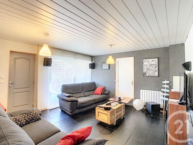 Afficher la photo en grand maison à vendre - 6 pièces - 134.15 m2 - COURNON D AUVERGNE - 63 - AUVERGNE - Century 21 Gervillié Immobilier