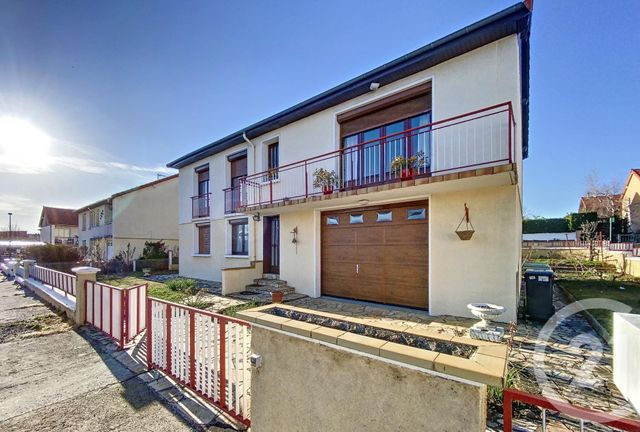 maison à vendre - 5 pièces - 138.29 m2 - LE CENDRE - 63 - AUVERGNE - Century 21 Gervillié Immobilier