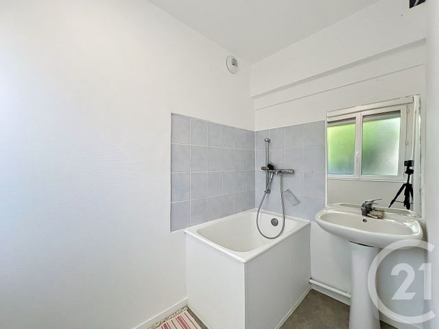 maison à vendre - 6 pièces - 115.35 m2 - COURNON D AUVERGNE - 63 - AUVERGNE - Century 21 Gervillié Immobilier