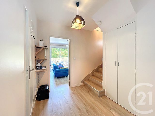 maison à vendre - 5 pièces - 99.7 m2 - LE CENDRE - 63 - AUVERGNE - Century 21 Gervillié Immobilier