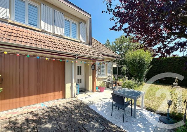 maison à vendre - 5 pièces - 99.7 m2 - LE CENDRE - 63 - AUVERGNE - Century 21 Gervillié Immobilier