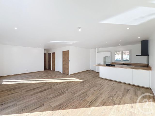 Afficher la photo en grand maison à vendre - 4 pièces - 76.72 m2 - YRONDE ET BURON - 63 - AUVERGNE - Century 21 Gervillié Immobilier