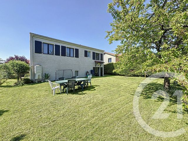 Afficher la photo en grand maison à vendre - 6 pièces - 110.0 m2 - COURNON D AUVERGNE - 63 - AUVERGNE - Century 21 Gervillié Immobilier