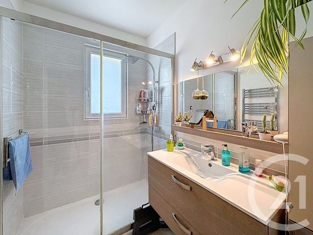 Afficher la photo en grand maison à vendre - 6 pièces - 110.0 m2 - COURNON D AUVERGNE - 63 - AUVERGNE - Century 21 Gervillié Immobilier