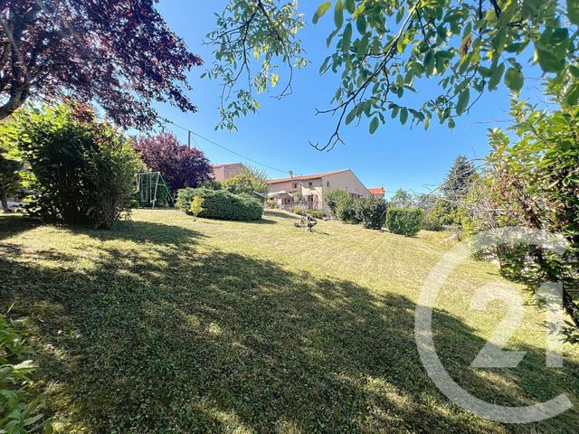 maison à vendre - 6 pièces - 215.98 m2 - LE CREST - 63 - AUVERGNE - Century 21 Gervillié Immobilier