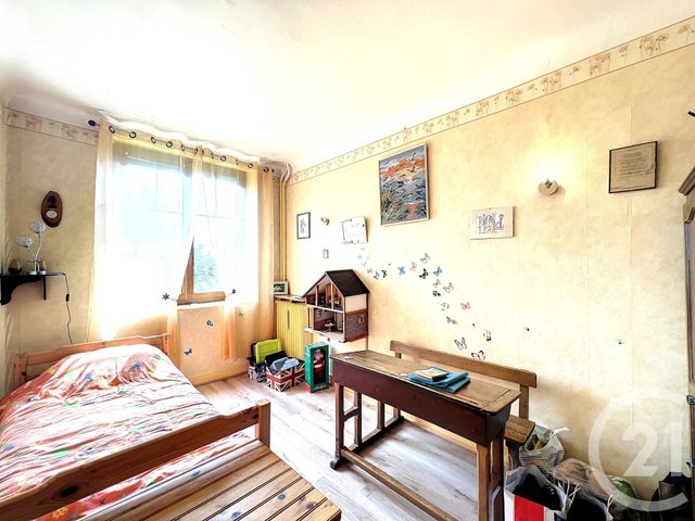 maison à vendre - 6 pièces - 215.98 m2 - LE CREST - 63 - AUVERGNE - Century 21 Gervillié Immobilier