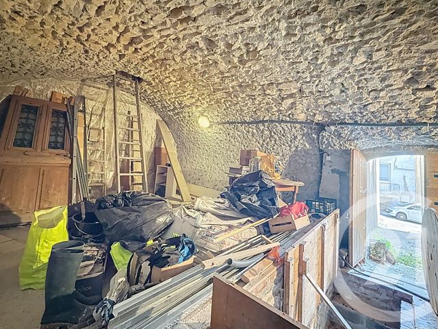 maison à vendre - 4 pièces - 92.38 m2 - LES MARTRES DE VEYRE - 63 - AUVERGNE - Century 21 Gervillié Immobilier