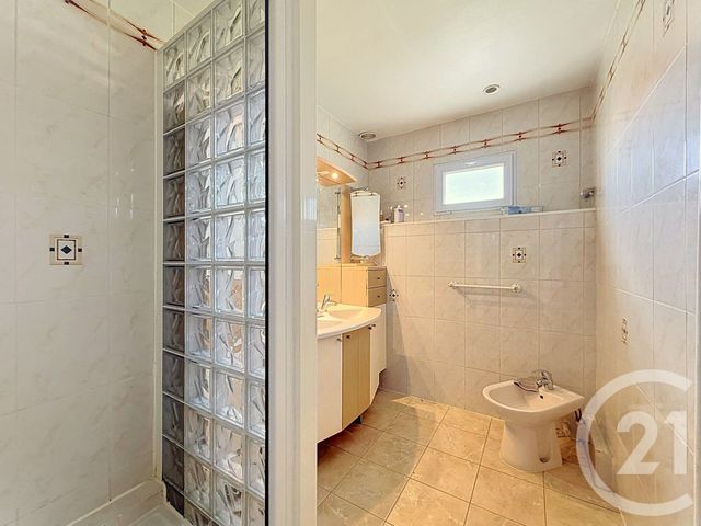 maison à vendre - 5 pièces - 93.53 m2 - COURNON D AUVERGNE - 63 - AUVERGNE - Century 21 Gervillié Immobilier