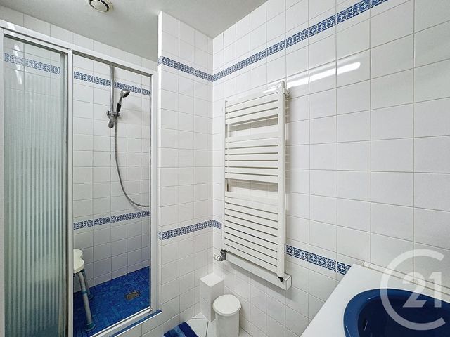 maison à louer - 10 pièces - 223.01 m2 - COURNON D AUVERGNE - 63 - AUVERGNE - Century 21 Gervillié Immobilier