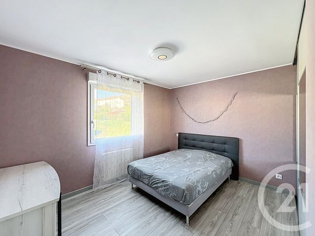 maison à vendre - 8 pièces - 146.83 m2 - LA ROCHE BLANCHE - 63 - AUVERGNE - Century 21 Gervillié Immobilier