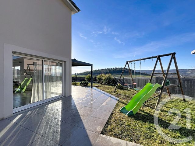 maison à vendre - 8 pièces - 146.83 m2 - LA ROCHE BLANCHE - 63 - AUVERGNE - Century 21 Gervillié Immobilier