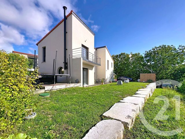 maison - PLAUZAT - 63