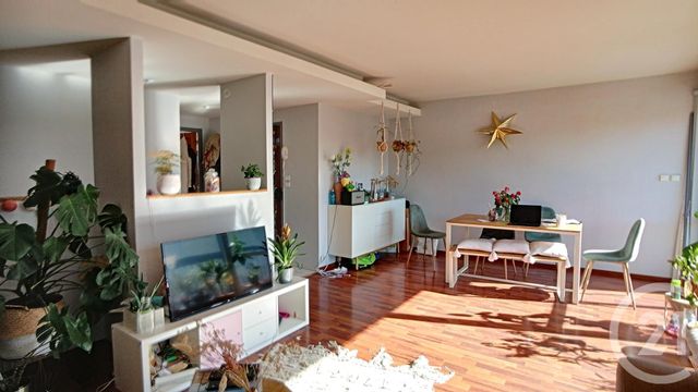 Appartement F3 à louer - 3 pièces - 68.37 m2 - CLERMONT FERRAND - 63 - AUVERGNE - Century 21 Gervillié Immobilier