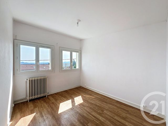 Afficher la photo en grand Appartement F4 à louer - 4 pièces - 71.5 m2 - COURNON D AUVERGNE - 63 - AUVERGNE - Century 21 Gervillié Immobilier