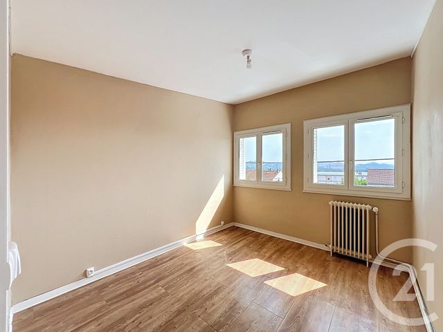 Afficher la photo en grand Appartement F4 à louer - 4 pièces - 71.5 m2 - COURNON D AUVERGNE - 63 - AUVERGNE - Century 21 Gervillié Immobilier