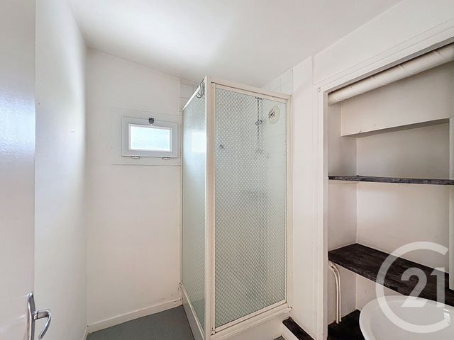 Afficher la photo en grand Appartement F4 à louer - 4 pièces - 71.5 m2 - COURNON D AUVERGNE - 63 - AUVERGNE - Century 21 Gervillié Immobilier