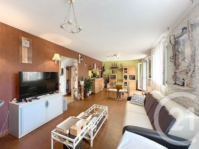 Afficher la photo en grand maison à vendre - 7 pièces - 124.68 m2 - LEMPDES - 63 - AUVERGNE - Century 21 Gervillié Immobilier