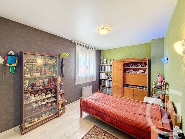 Afficher la photo en grand maison à vendre - 7 pièces - 124.68 m2 - LEMPDES - 63 - AUVERGNE - Century 21 Gervillié Immobilier