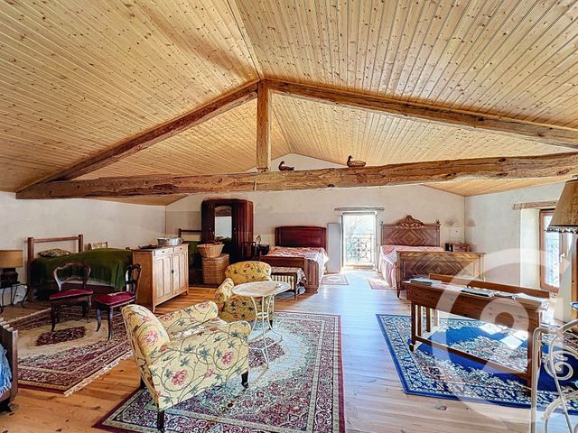 maison à vendre - 4 pièces - 128.0 m2 - CHANONAT - 63 - AUVERGNE - Century 21 Gervillié Immobilier