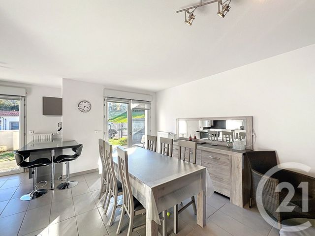 maison à vendre - 5 pièces - 81.38 m2 - LA ROCHE BLANCHE - 63 - AUVERGNE - Century 21 Gervillié Immobilier