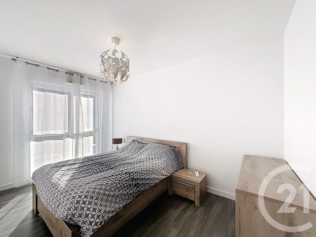 maison à vendre - 5 pièces - 81.38 m2 - LA ROCHE BLANCHE - 63 - AUVERGNE - Century 21 Gervillié Immobilier