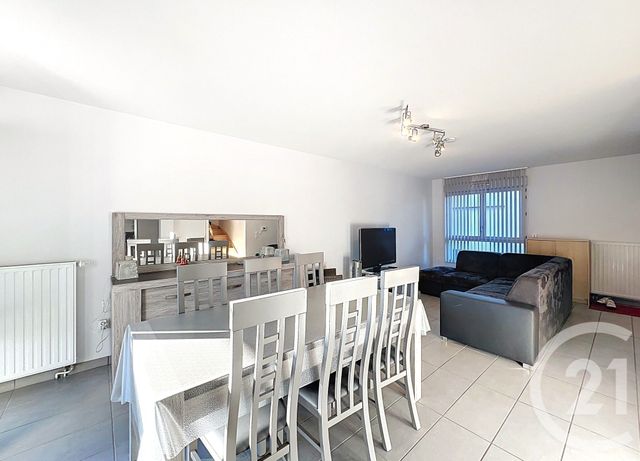 maison à vendre - 5 pièces - 81.38 m2 - LA ROCHE BLANCHE - 63 - AUVERGNE - Century 21 Gervillié Immobilier