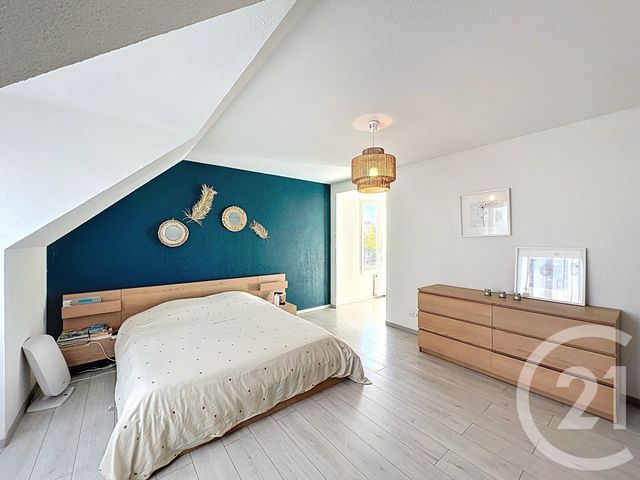 maison à vendre - 6 pièces - 174.82 m2 - LE CENDRE - 63 - AUVERGNE - Century 21 Gervillié Immobilier