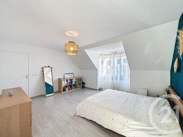 maison à vendre - 6 pièces - 174.82 m2 - LE CENDRE - 63 - AUVERGNE - Century 21 Gervillié Immobilier