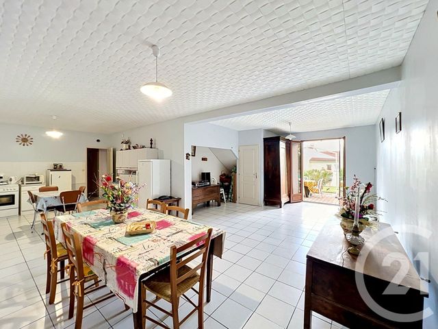 maison à vendre - 6 pièces - 171.8 m2 - COURNON D AUVERGNE - 63 - AUVERGNE - Century 21 Gervillié Immobilier