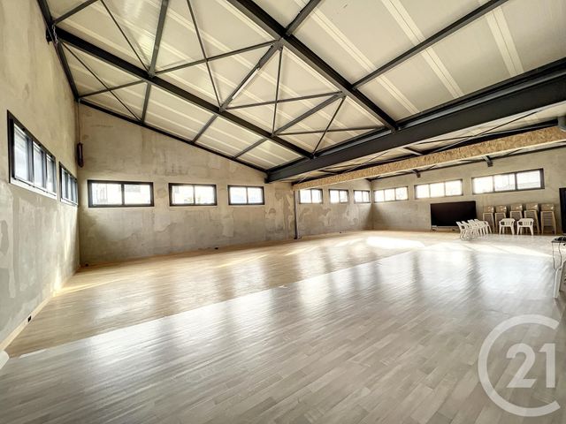 commerce à louer - 429.35 m2 - COURNON D AUVERGNE - 63 - AUVERGNE - Century 21 Gervillié Immobilier