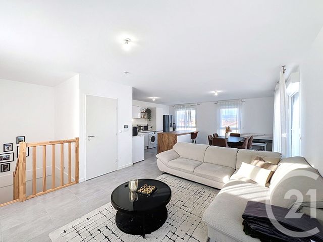 Appartement F4 à vendre - 5 pièces - 90.27 m2 - COURNON D AUVERGNE - 63 - AUVERGNE - Century 21 Gervillié Immobilier