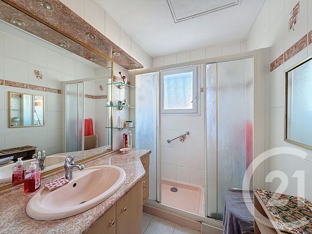 maison à vendre - 5 pièces - 106.28 m2 - COURNON D AUVERGNE - 63 - AUVERGNE - Century 21 Gervillié Immobilier