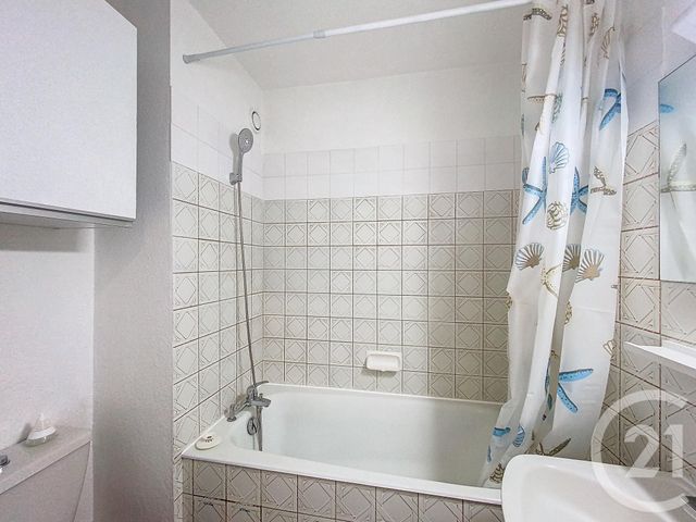 Appartement F1 à louer - 1 pièce - 20.29 m2 - CLERMONT FERRAND - 63 - AUVERGNE - Century 21 Gervillié Immobilier