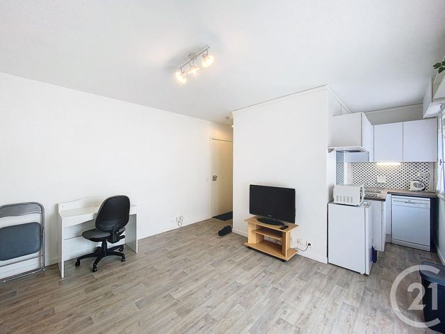 Appartement F1 à louer - 1 pièce - 20.29 m2 - CLERMONT FERRAND - 63 - AUVERGNE - Century 21 Gervillié Immobilier