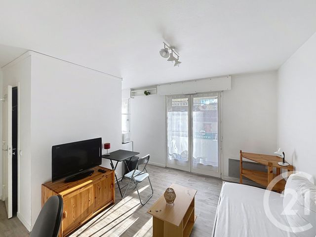 Appartement F1 à louer - 1 pièce - 20.29 m2 - CLERMONT FERRAND - 63 - AUVERGNE - Century 21 Gervillié Immobilier