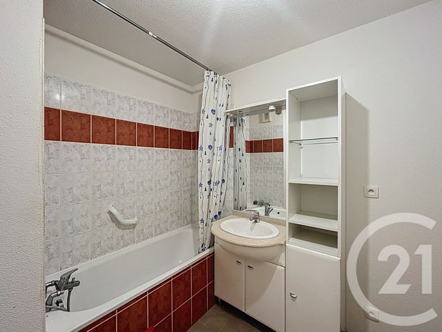 Appartement F2 à louer - 2 pièces - 41.45 m2 - COURNON D AUVERGNE - 63 - AUVERGNE - Century 21 Gervillié Immobilier