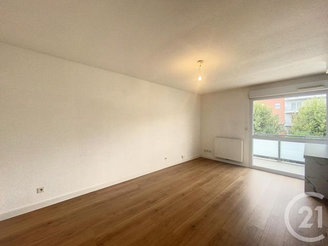 Appartement F3 à louer - 3 pièces - 64.09 m2 - COURNON D AUVERGNE - 63 - AUVERGNE - Century 21 Gervillié Immobilier