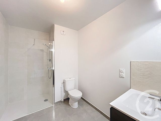 Appartement F2 à louer - 2 pièces - 44.3 m2 - CLERMONT FERRAND - 63 - AUVERGNE - Century 21 Gervillié Immobilier