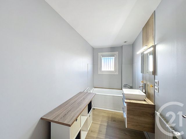 maison à vendre - 6 pièces - 117.96 m2 - COURNON D AUVERGNE - 63 - AUVERGNE - Century 21 Gervillié Immobilier