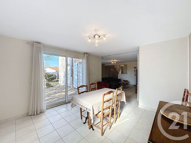 maison à vendre - 6 pièces - 117.96 m2 - COURNON D AUVERGNE - 63 - AUVERGNE - Century 21 Gervillié Immobilier