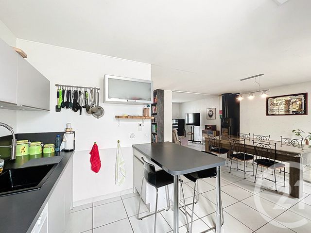 maison à vendre - 5 pièces - 83.08 m2 - PONT DU CHATEAU - 63 - AUVERGNE - Century 21 Gervillié Immobilier