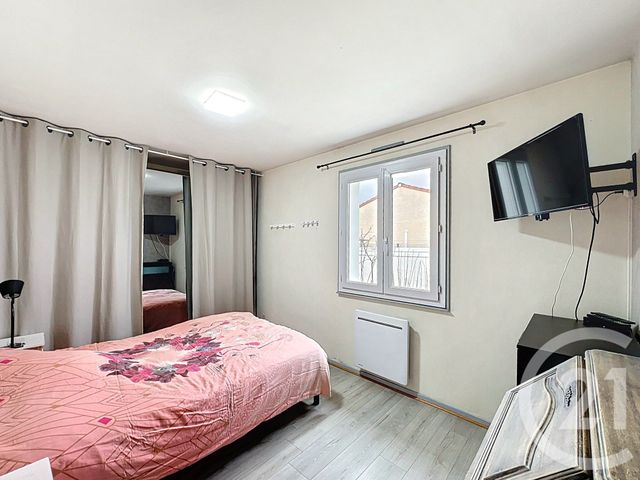 maison à vendre - 5 pièces - 83.08 m2 - PONT DU CHATEAU - 63 - AUVERGNE - Century 21 Gervillié Immobilier