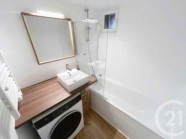 Appartement T2 à louer - 2 pièces - 34.45 m2 - CLERMONT FERRAND - 63 - AUVERGNE - Century 21 Gervillié Immobilier