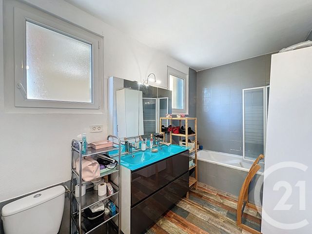 maison à vendre - 4 pièces - 97.43 m2 - ST BONNET LES ALLIER - 63 - AUVERGNE - Century 21 Gervillié Immobilier