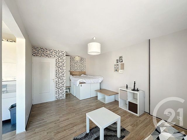 Appartement F1 à vendre - 1 pièce - 34.27 m2 - LE CENDRE - 63 - AUVERGNE - Century 21 Gervillié Immobilier